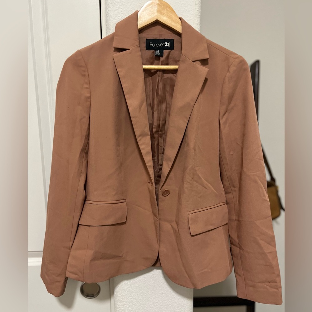 FOREVER 21 Nude Blazer - Picture 4 of 7